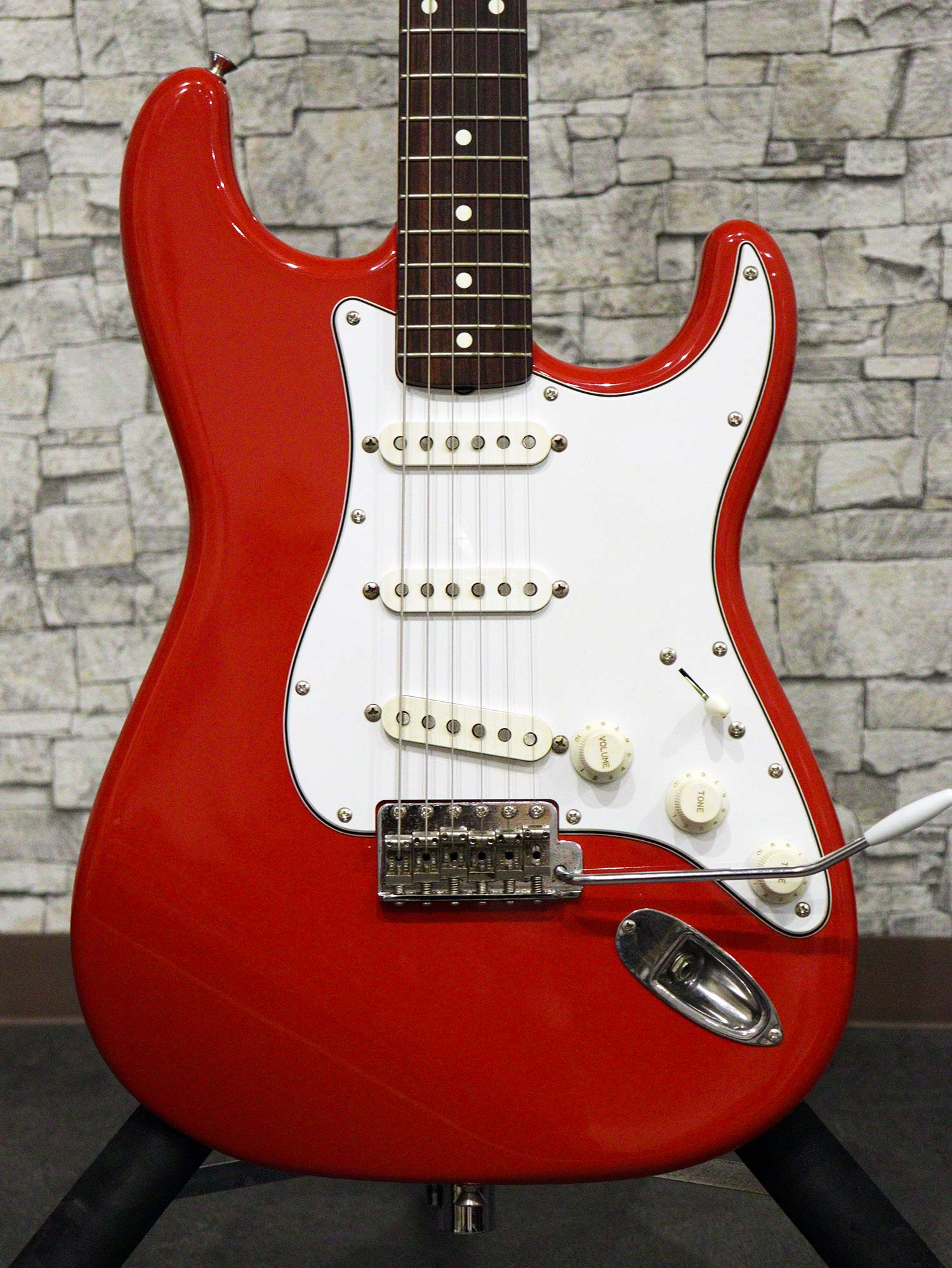Fender Japan 1983 ST62-65 JV Serial Fiesta Red Refinish